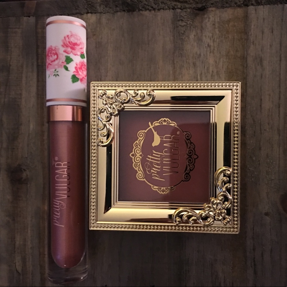 Pretty vulgar blush and lipstick